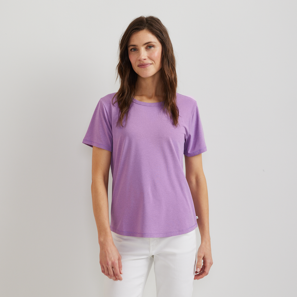 Women's Trek Light Hike Short-Sleeve Crewneck T-Shirt