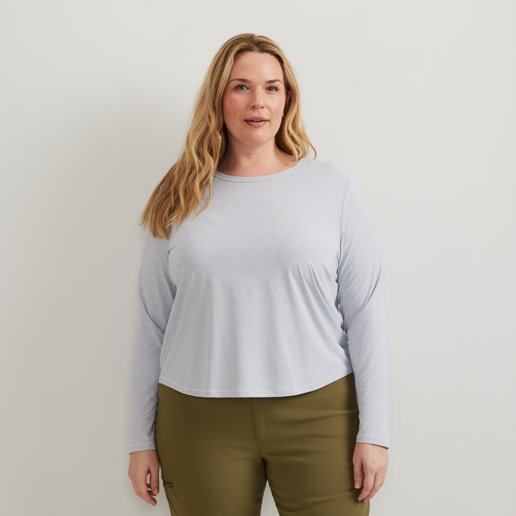 Women's Trek Light Hike Long-Sleeve Crewneck T-Shirt